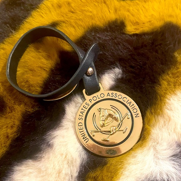 U.S. Polo Association Key Chain - Picture 2 of 6